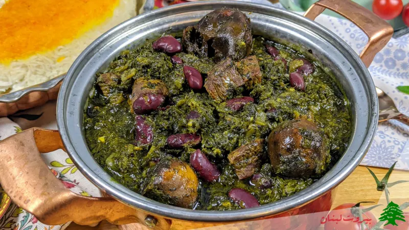 خورشت قورمه سبزی ایرانی
