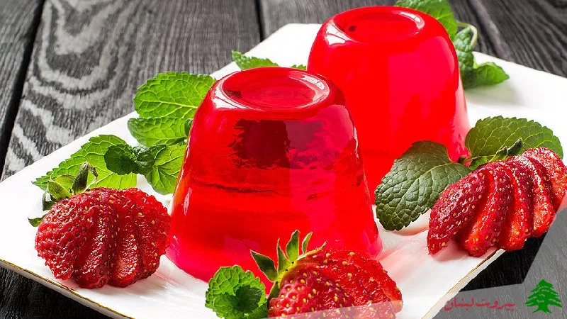 ژله توت فرنگی کوچک عکس ژله شب یلدا