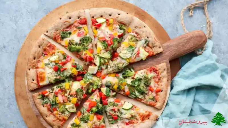 پیتزا رژیمی گوجه، ذرت، ریحان